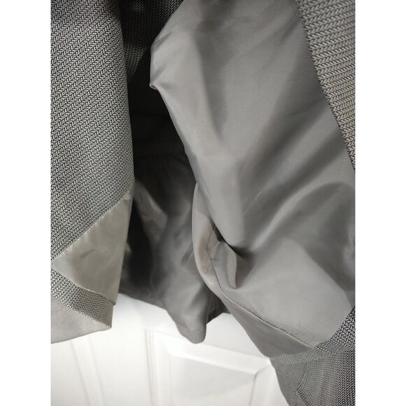 Emily Woman 20W Blazer Professional Brown Herringbone Design Three Button Close - Picture 7 of 9